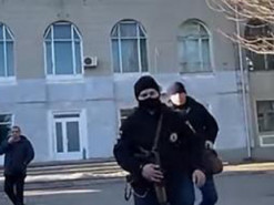 Поліція відкрила дві справи за фактом нападу на журналістів «Української правди»