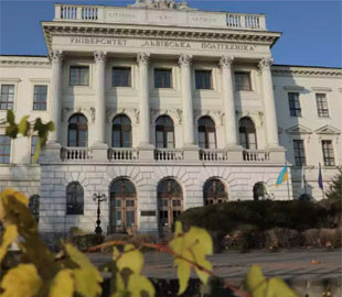 У Львівській політехніці відмежувалися від скандальної заяви своєї викладачки Ірини Фаріон про воїнів ЗСУ, які розмовляють російською