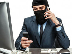 В Украине активизировались коллекторы: рассылают порно-коллажи и грозят "разорвать"