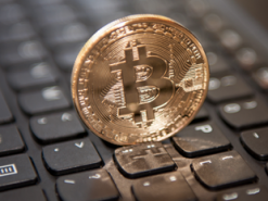 Google обрушил стоимость биткоина