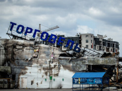 Google опубликовал первые панорамные снимки разрушенных улиц Киевской области