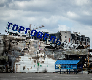 Google опубликовал первые панорамные снимки разрушенных улиц Киевской области