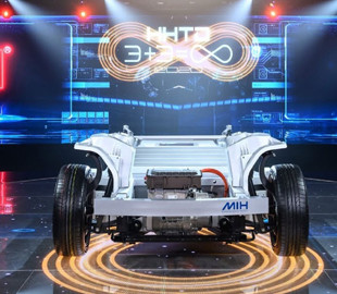 Производитель iPhone наладит выпуск автомобилей