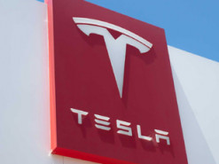 З Tesla звільнився директор зі штучного інтелекту та керівник Autopilot