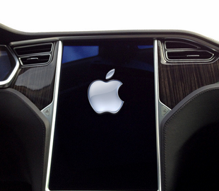 Apple продолжает активно переманивать сотрудников Tesla более высокой зарплатой