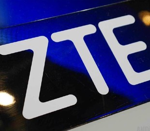 В Китае сняли с проката фильм о достижениях страны из-за упоминания попавшей под санкции США компании ZTE