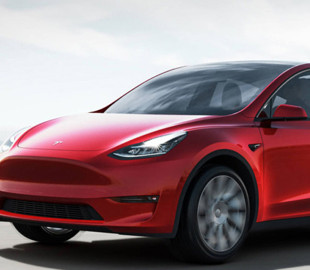 Як викрасти електромобіль Tesla за допомогою комп’ютера