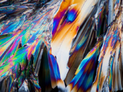 Учёные нашли способ эффективного хранения данных в материалах ДНК