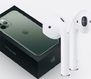 В комплект с iPhone 12 могут положить AirPods