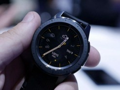 Новая прошивка для умных часов Samsung Galaxy Watch улучшила воспроизведение музыки и зарядку