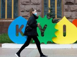 Киев на карантине: в сети показали, что происходит в общественном транспорте