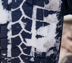 Наступного тижня буде сніг: столичних водіїв просять “перевзути” автівки