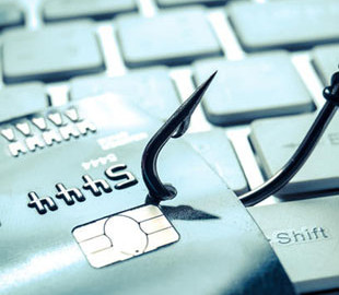 На Буковині псевдобанкіри обчистили рахунки місцевих жителів