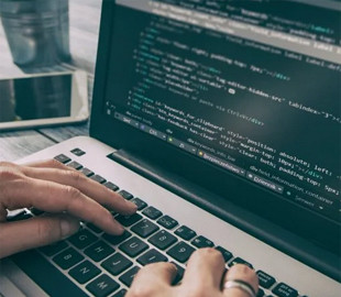 Дані пів мільйона росіян. IT-армія України зламала найбільший російський онлайн-майданчик для закупівель