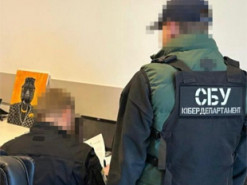 В Одесі ліквідували підпільний кол-центр, що спустошував криптогаманці українців