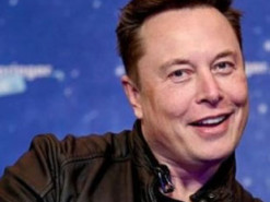 "Можете поставить себе телевизор на нос": Илон Маск высмеял идею метавселенной