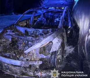 Підпалював автівки на замовлення РФ: підліток з Кривого Рогу отримав підозру