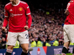 "МЮ - мусор": на телеканале BBC произошел конфуз в бегущей строке (фото)