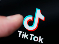 Оккупанты "ДНР" хотят посадить жительницу Макеевки на 4 года за посты в TikTok