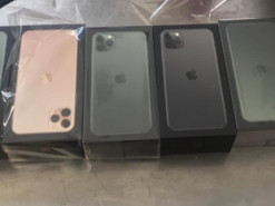 На львівському кордоні не пропустили смартфони Apple