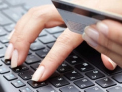 В Україні судитимуть шахрайку, яка «продала» одягу та взуття на понад пів мільйона гривень