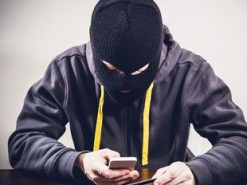 Мошенники «развели» пенсионерку почти на 9 тысяч гривен