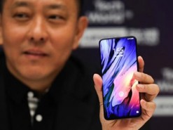 Вице-президент Lenovo показал смартфон-слайдер Lenovo Z5 Pro