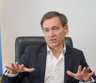Автор реєстру «ухилянтів» Веніславський змінив свою позицію щодо військовозобов'язаних за кордоном