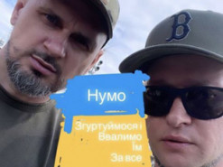 "Ввалимо їм за все" – Хливнюк із Сенцовим показали спільне селфі з фронту