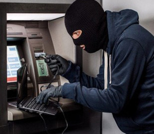 Банкоматы можно взломать при помощи смартфона с NFC