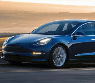 Исследователи смогут заработать $250 тыс. за взлом Tesla Model 3