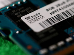 Аналитики предсказывают падение цен на оперативную память из-за торговой войны США и Китая