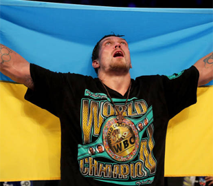 Усик звільнив відомого тренера по смс-повідомленню