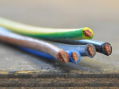 Под Днепром мужчина погиб, прокладывая интернет