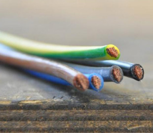 Под Днепром мужчина погиб, прокладывая интернет