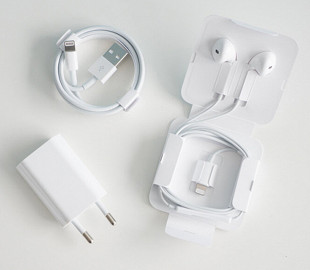 Новый iPhone SE заряжается очень медленно