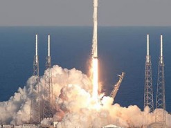 Falcon 9 с индонезийским спутником успешно стартовала с мыса Канаверал