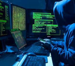 Уряд Великої Британії звинуватив у кібератаках три російські спецслужби