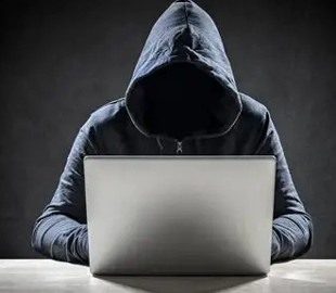 Через програму віддаленого доступу чоловік втратив 300 000 гривень