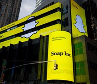 Акции владельца сервиса Snapchat упали до рекордно низкого уровня