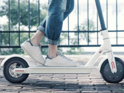 В Украине хотят урегулировать движение электросамокатов: власти написали правила. Вот что предлагают
