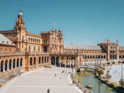 Идеально для удаленной работы. В Испании будут выдавать визу фрилансерам: кто ее сможет получить