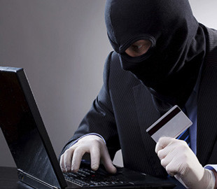 Українка втратила 2 мільйони гривень через інтернет-шахрая