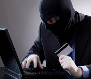 Шахрай видурив у жінки на Інтернет-сайті «OLX» 3200 гривень