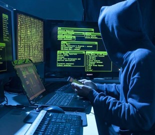 Хакеры украли банковские идентификаторы половины населения США