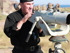 Данілов у Фейсбуці потролив окупантів після втечі зі Зміїного