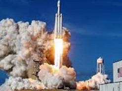 SpaceX запустила ракету со спутниками «всемирного интернета»