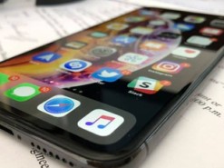 Хакеры взломали iPhone XS и сделали джейлбрейк