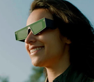 Snap представила первые очки дополненной реальности