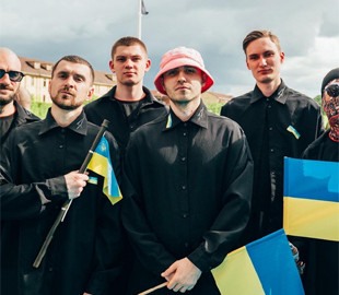 Kalush Orchestra показали режисерську версію кліпу Stefania про жінок та дітей на війні